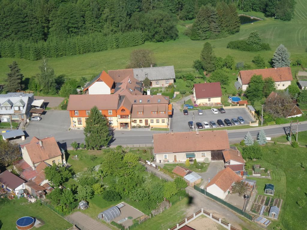 Hostinec U Hubalku Kostelec nad Orlici Exterior photo